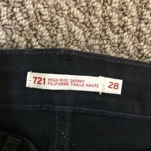 Levi’s 721 High Rise Skinny Jeans